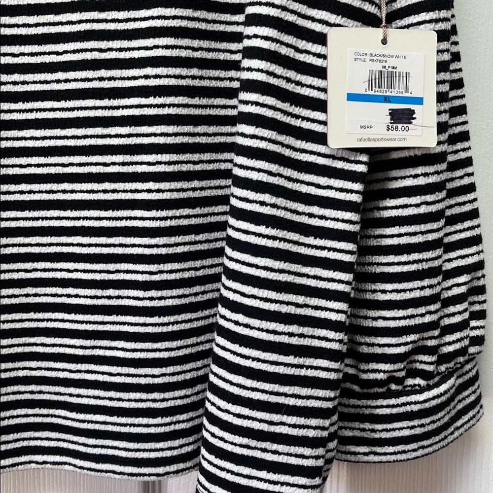 NWT Rafaella Top - Picture 3 of 4